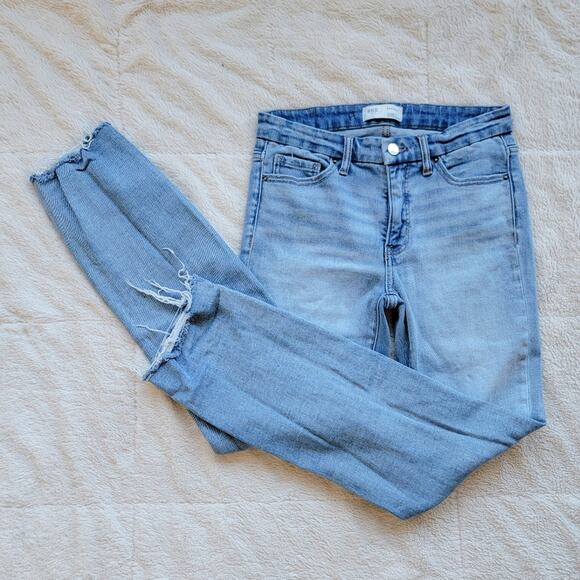 BKE Payton Distressed Midrise Crop Straight Leg Jeans - Picture 1 of 6